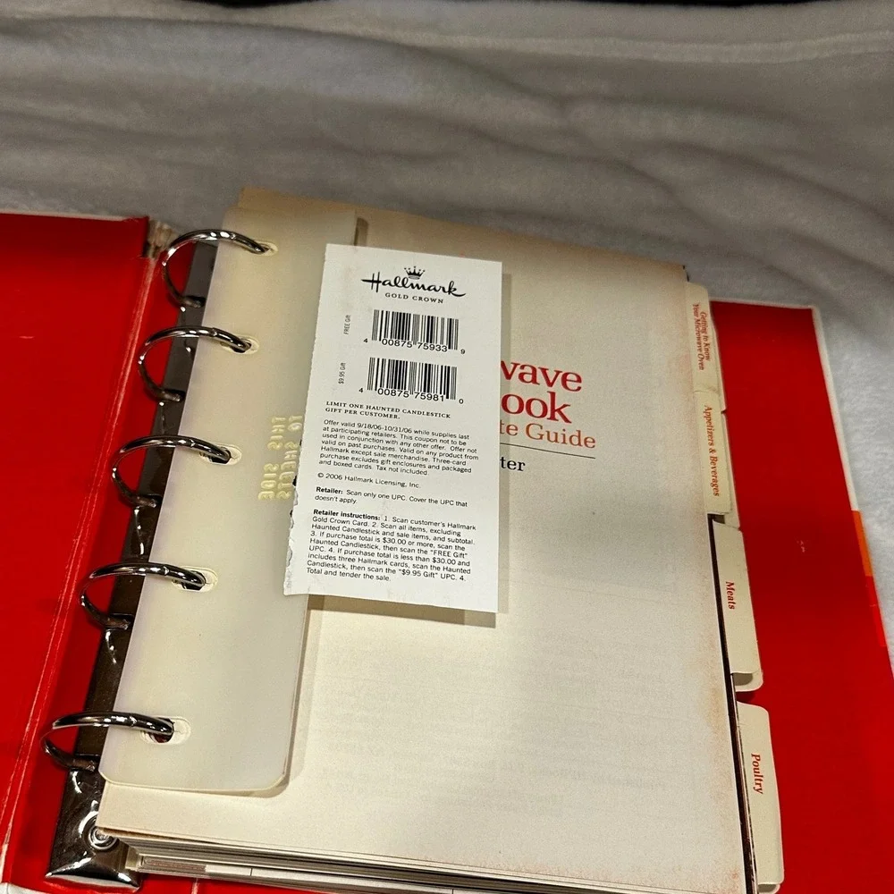 HPBooks‎ Microwave Cookbook Pat Jester White Good Vintage Ring Bound Binder